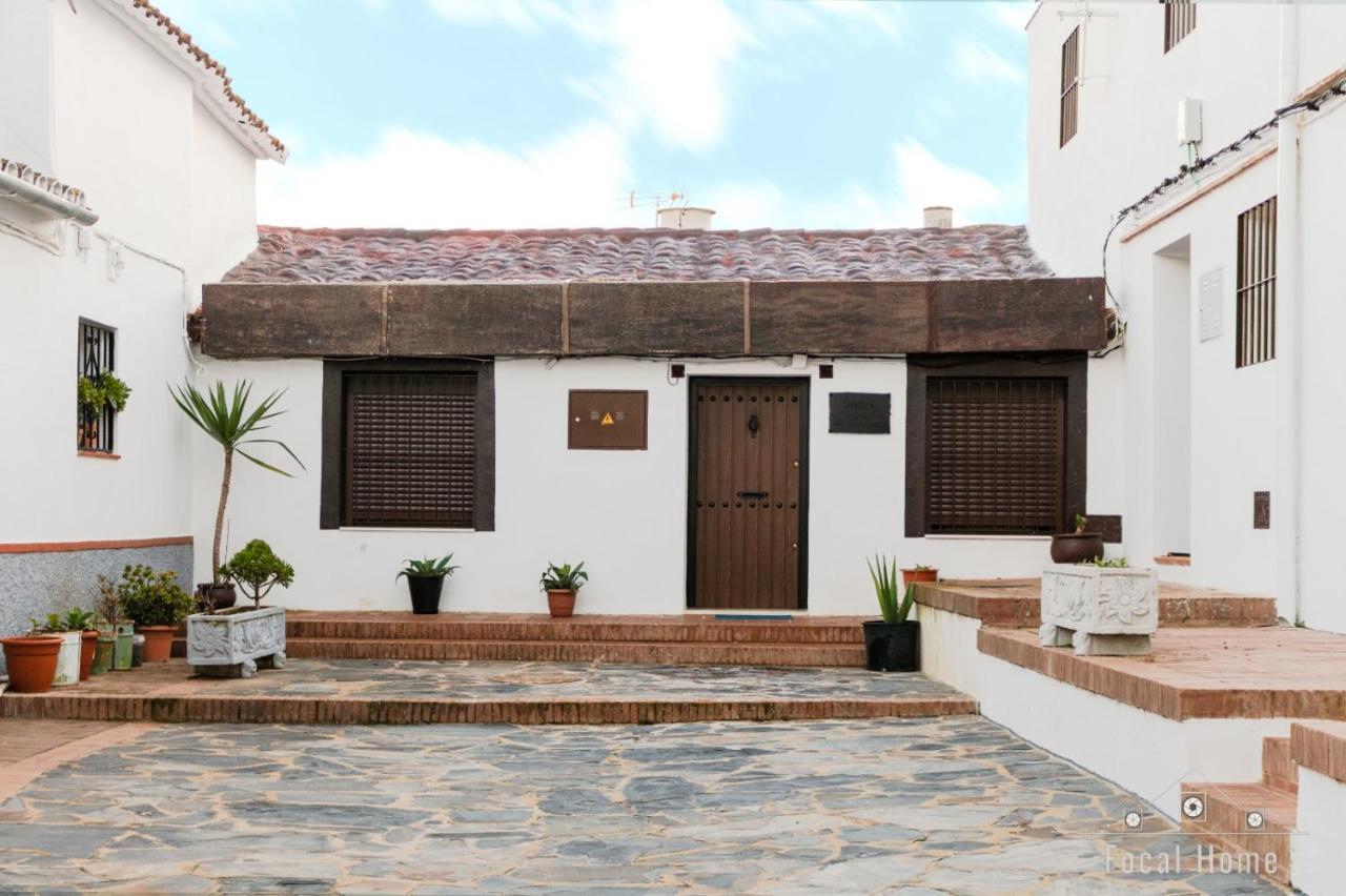 Casa Rural La Zzinetina Con Jacuzzi Constantina Exteriér fotografie